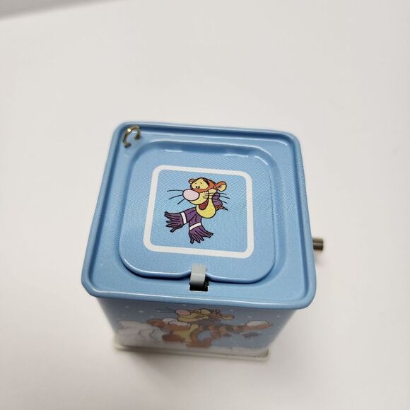 Hallmark Keepsake Christmas Ornament POP Goes the Tigger Jack in the Box Disney - Picture 5 of 8